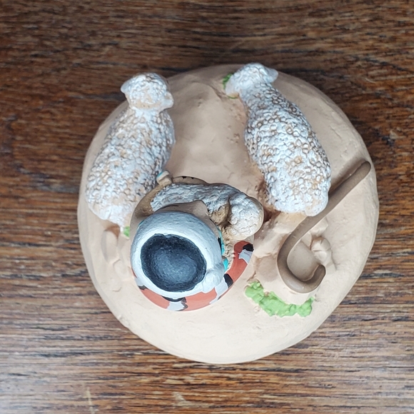 Knickknack - Picture 3 of 5